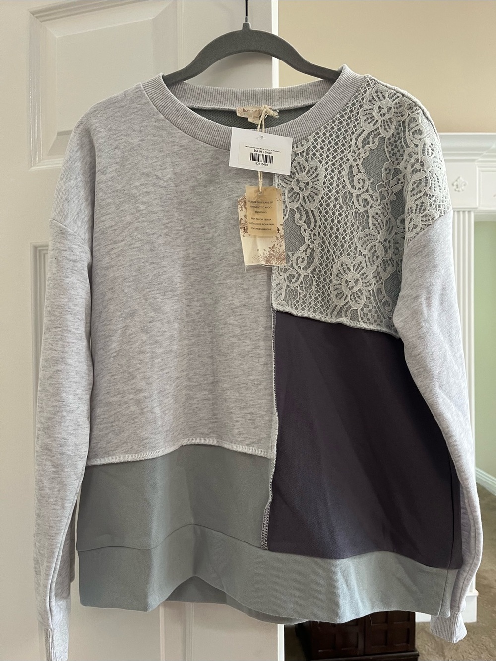 Hem & Thread Heather Gray Lace-Accent Pullover